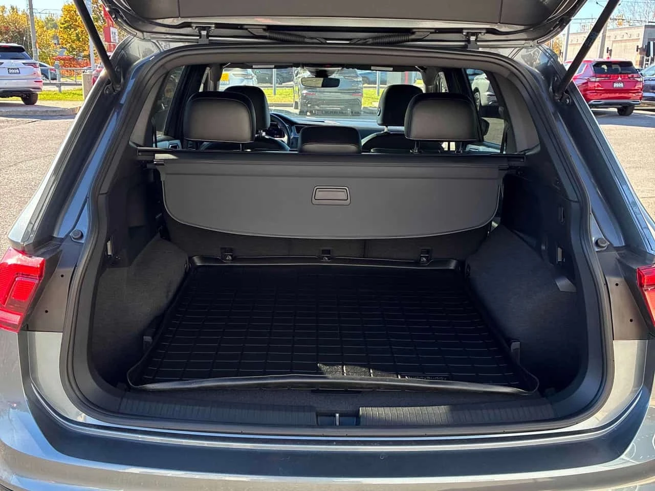 VW Tiguan * Comfortline R Line Black Edition * CARFAX * ���� | Mobile.bg � ����������� 15