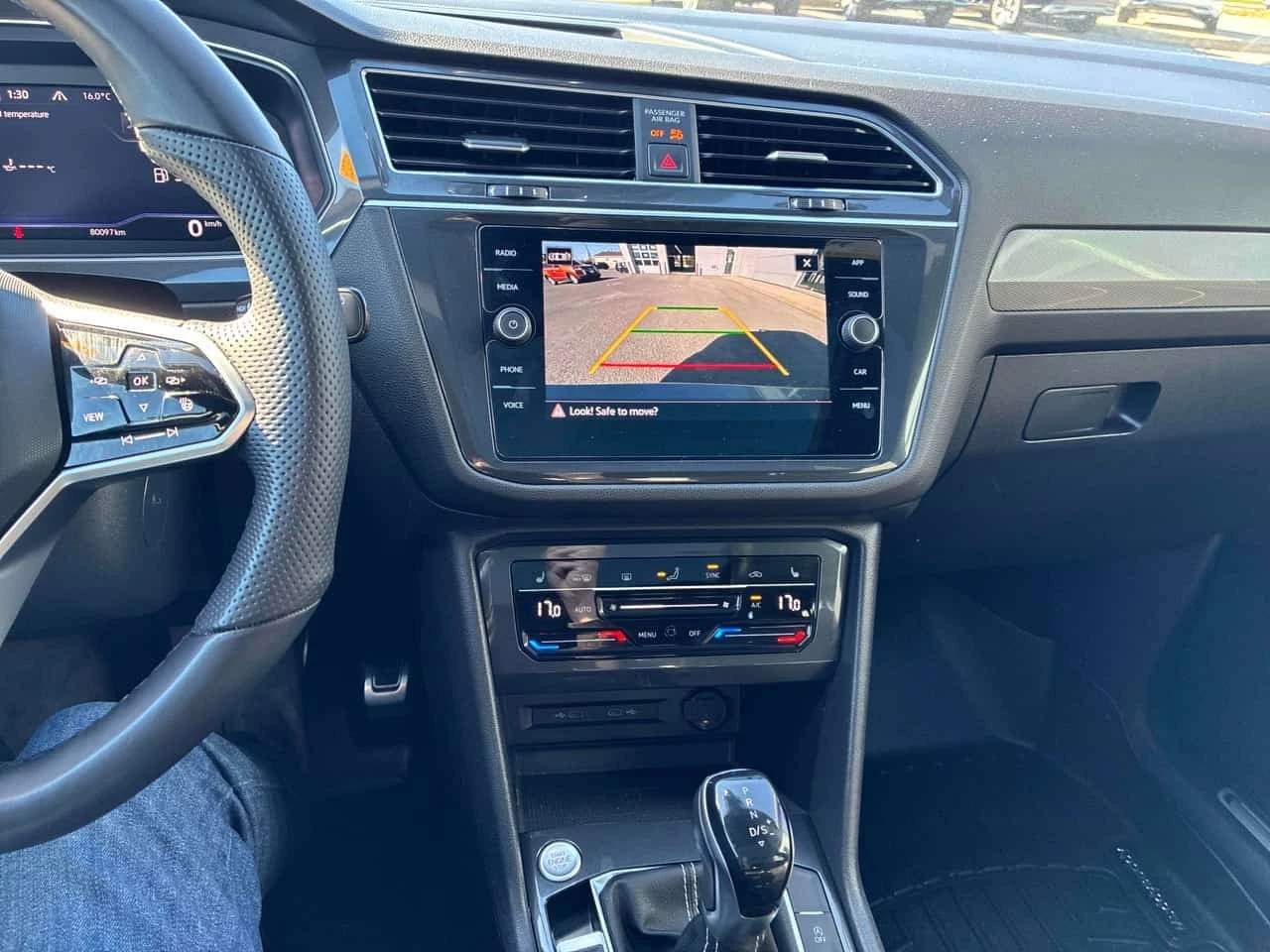 VW Tiguan * Comfortline R Line Black Edition * CARFAX * ���� | Mobile.bg � ����������� 9