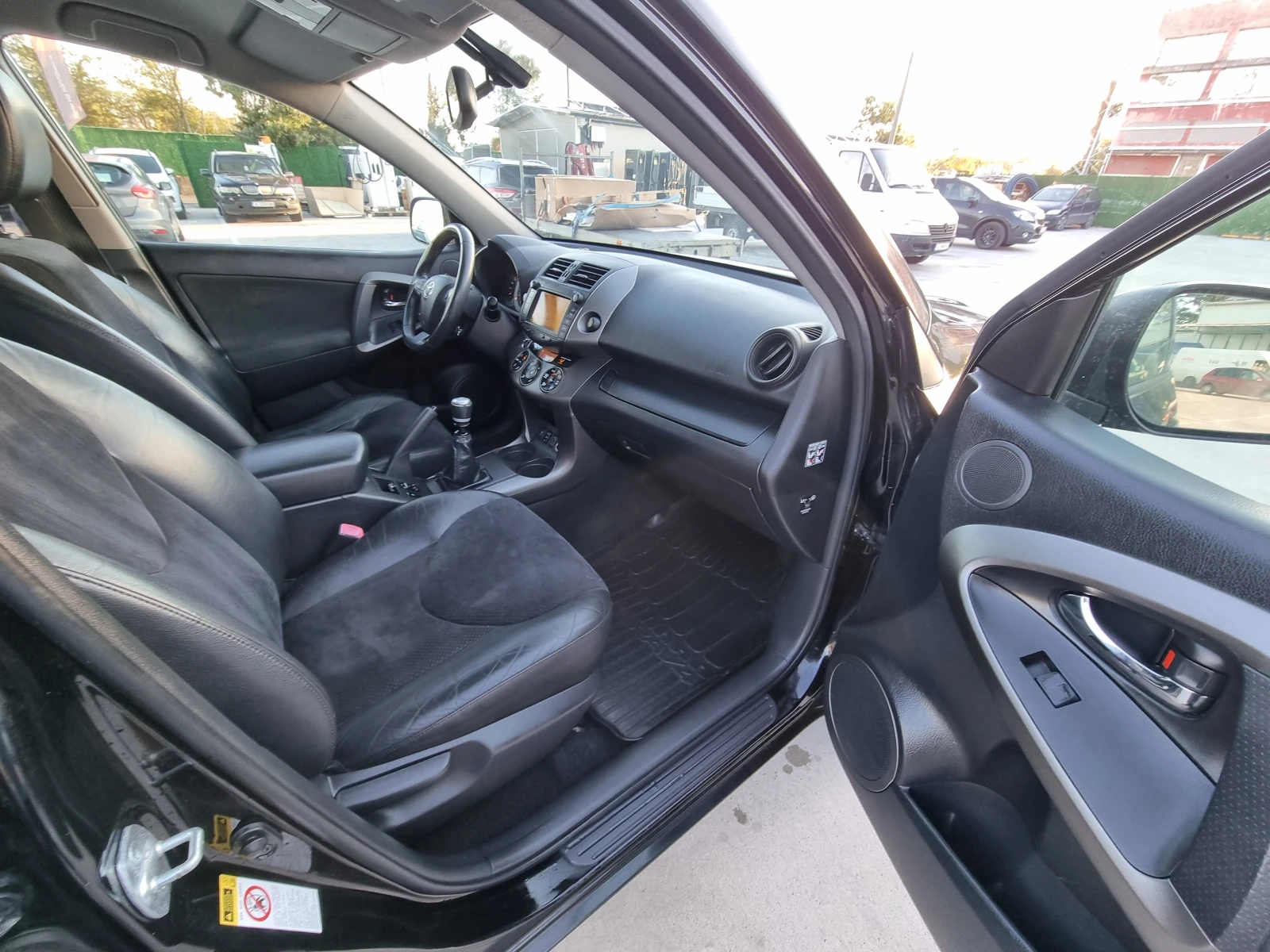 Toyota Rav4 2.2 D4D 150 ��. 4�4 ����5 KEYLES ��������� ������  | Mobile.bg � ����������� 16