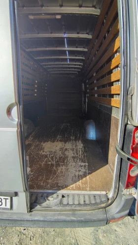 Обява за продажба на VW Crafter 2.5TDI ~11 300 лв. - изображение 4