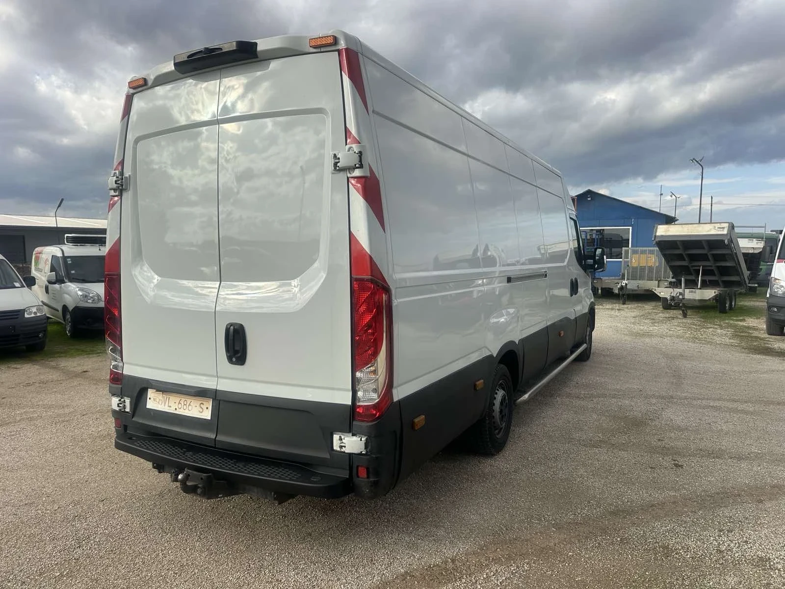 Iveco 35s13  - изображение 5