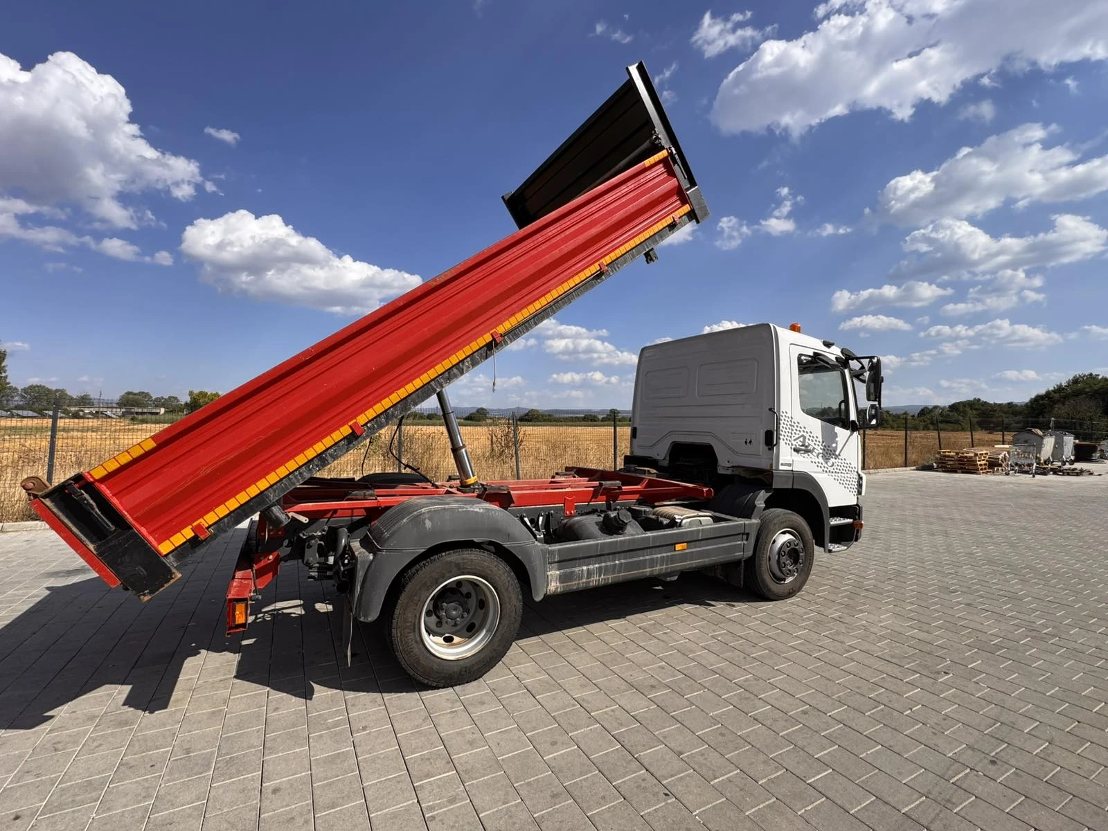 Mercedes-Benz Atego 1218