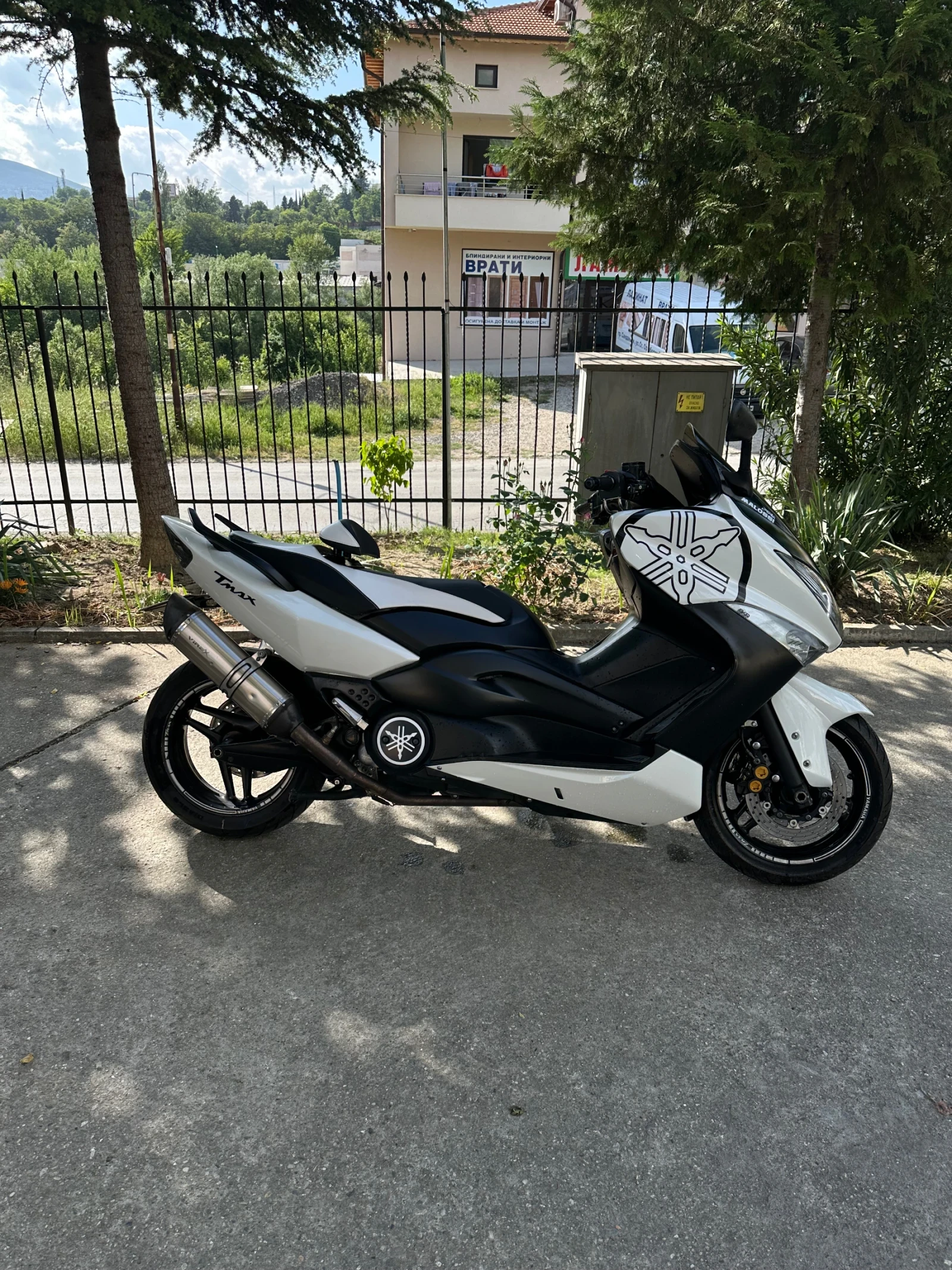 Yamaha T-max  - изображение 2