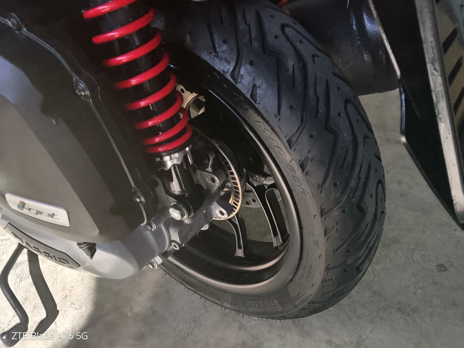 Piaggio Medley 125 ABS LED , снимка 7 - Мотоциклети и мототехника - 55455283