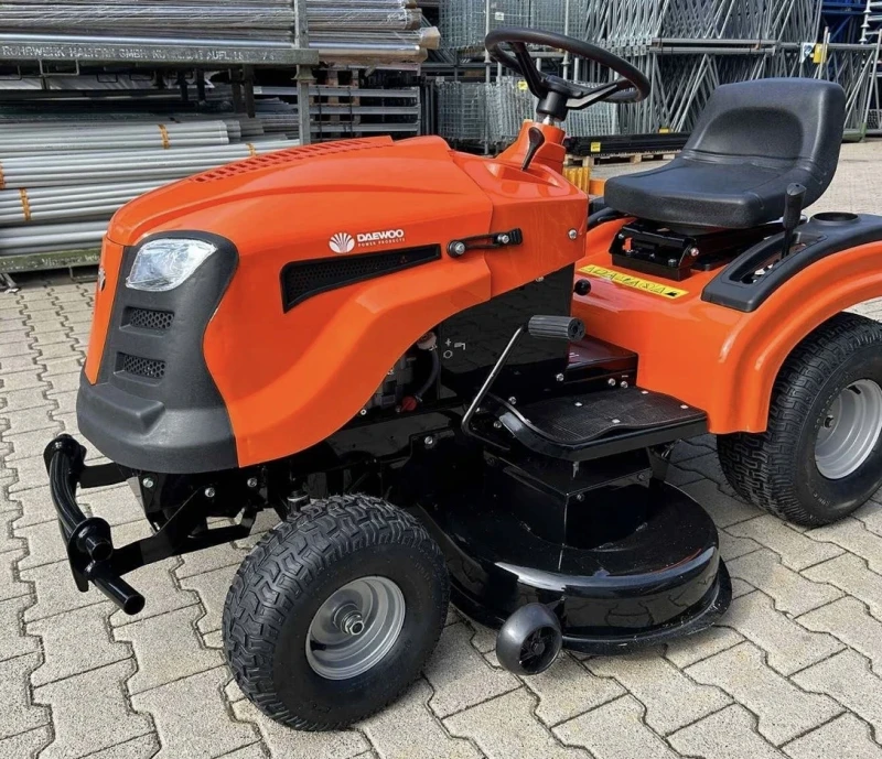 Специализирани машини Други Косачка Daewoo DA1066HX, снимка 9 - Селскостопанска техника - 52033195