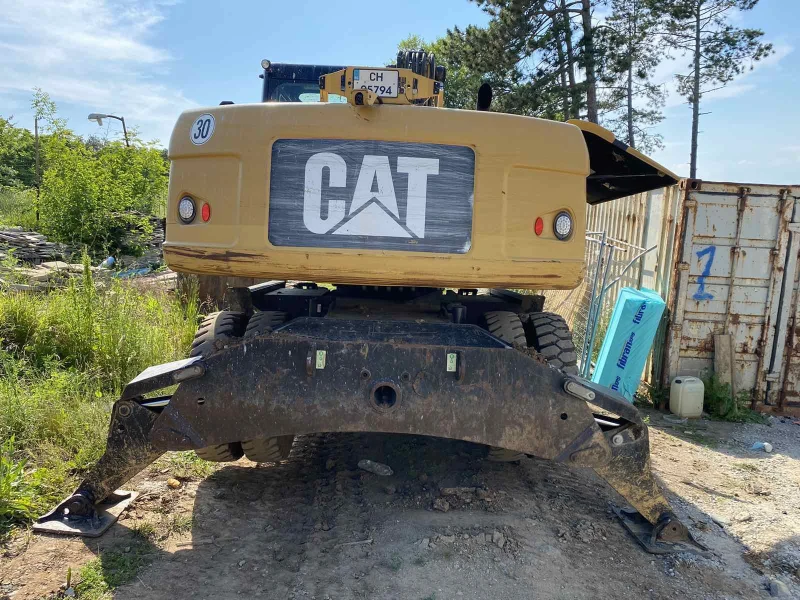 Багер Cat 318, снимка 10 - Индустриална техника - 50639826