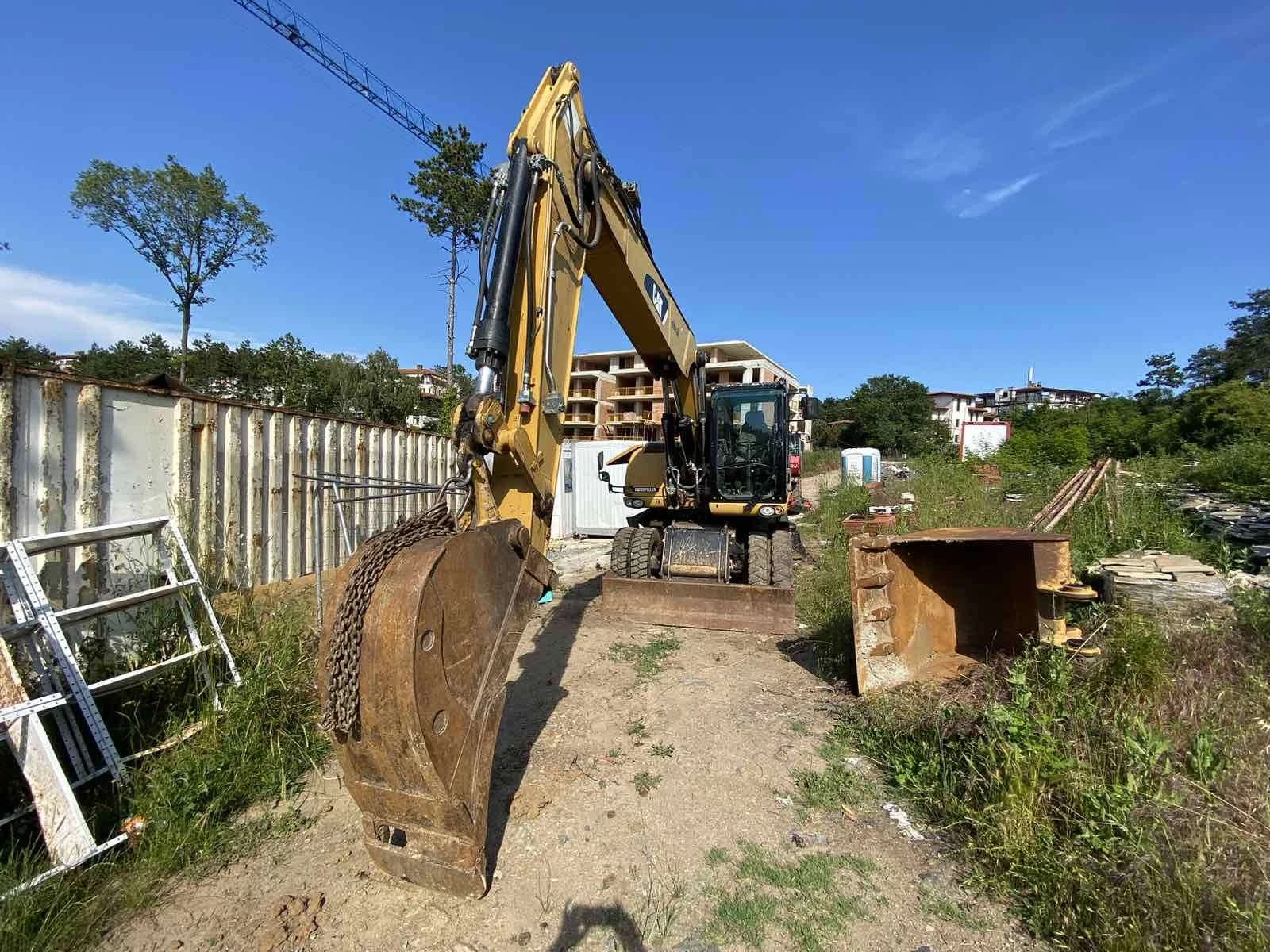  Cat 318 | Mobile.bg   1