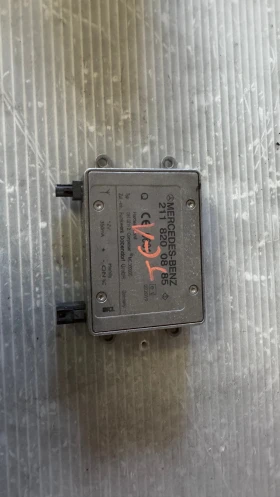 Bluetooth Модул за Mercedes E - 2118200885, снимка 1