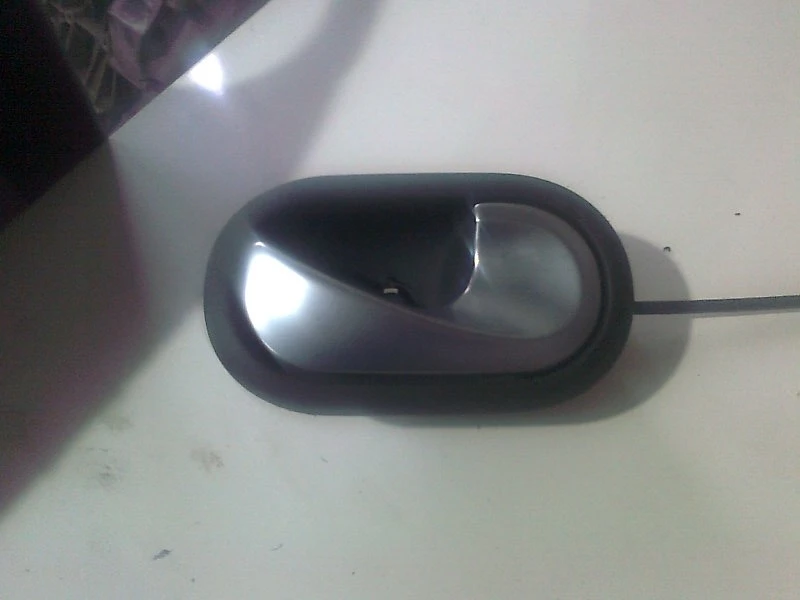 вътрешна дръжка (задна дясна) за Рено Меган 2.0 16v комби