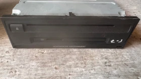 Оригинална Аудио / GPS и видео система за VW Golf 7 - 5G0035819A / CQ-SV24F0AE / FA0300016A