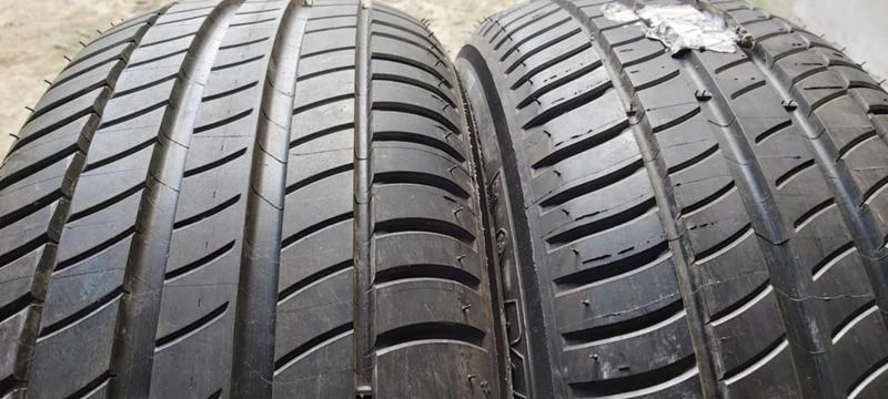 Гуми Летни 215/60R17, снимка 4 - Гуми и джанти - 32557632