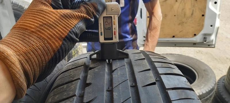 Гуми Летни 215/70R16, снимка 4 - Гуми и джанти - 33054243