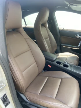 Mercedes-Benz CLA 180, снимка 11