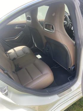 Mercedes-Benz CLA 180, снимка 10