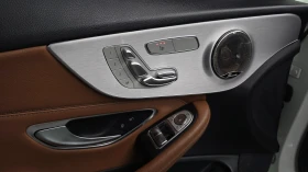 Mercedes-Benz C 220 4MATIC Coupe | Panoramic Roof | HUD | 4MATIC, снимка 13