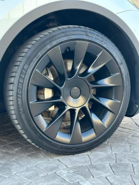 Tesla Model Y LONG RANGE/DUAL MOTOR/AWD/ЕВРОПЕЙСКА/ГАРАНЦИЯ, снимка 12
