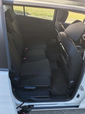 Mazda 5, снимка 7