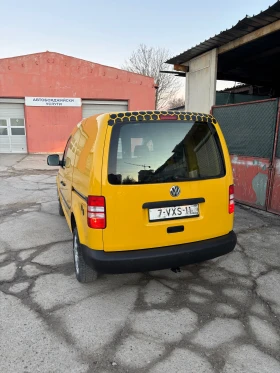 VW Caddy 1.6 TDI Automat | Mobile.bg    5