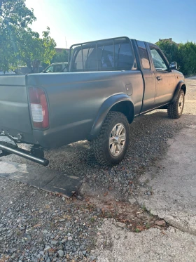 Обява за продажба на Nissan Pickup ~9 800 лв. - изображение 2