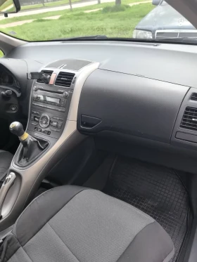 Toyota Auris 1.4 D - 3650 € / 7138.78 лв. - 21109885 9