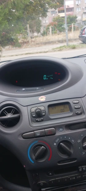 Toyota Yaris 1.1 - 1450 € - 83452406 3