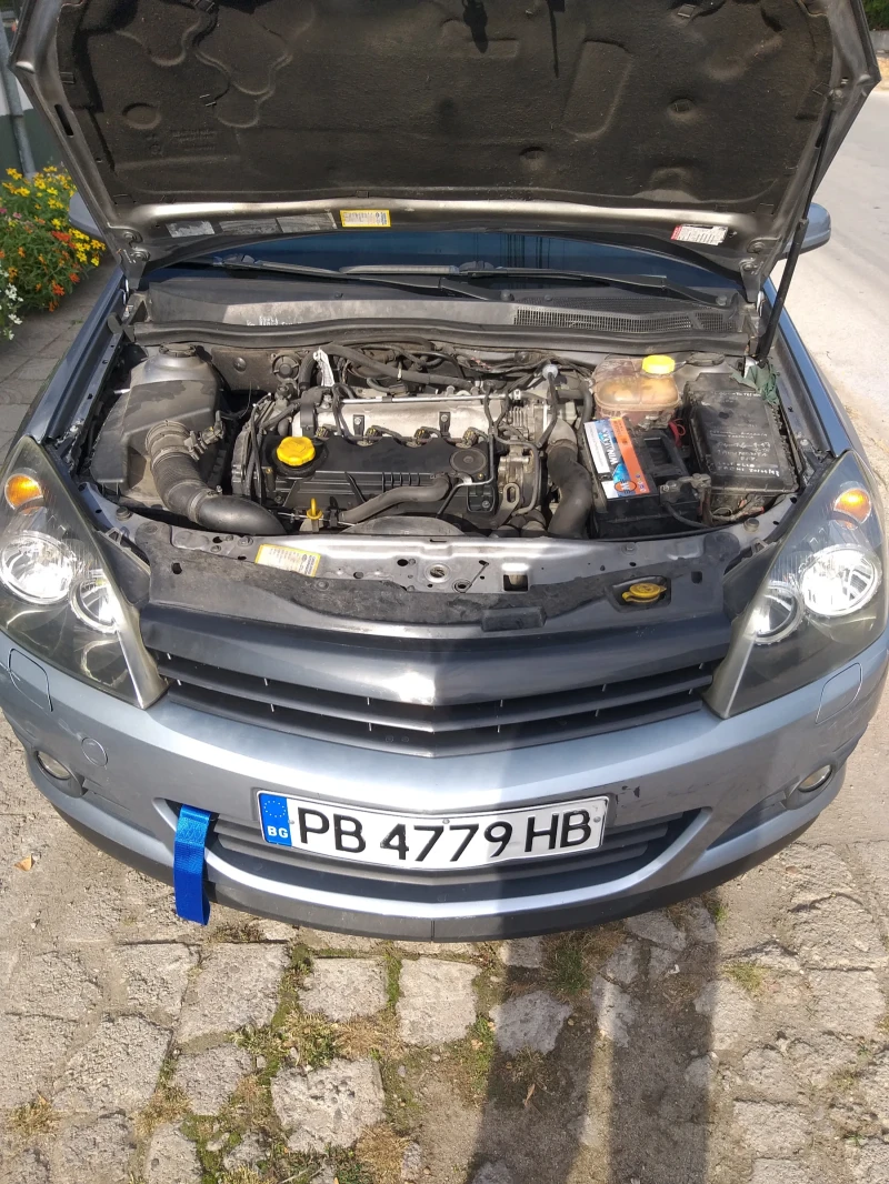 Opel Astra Купе, снимка 8 - Автомобили и джипове - 47457710