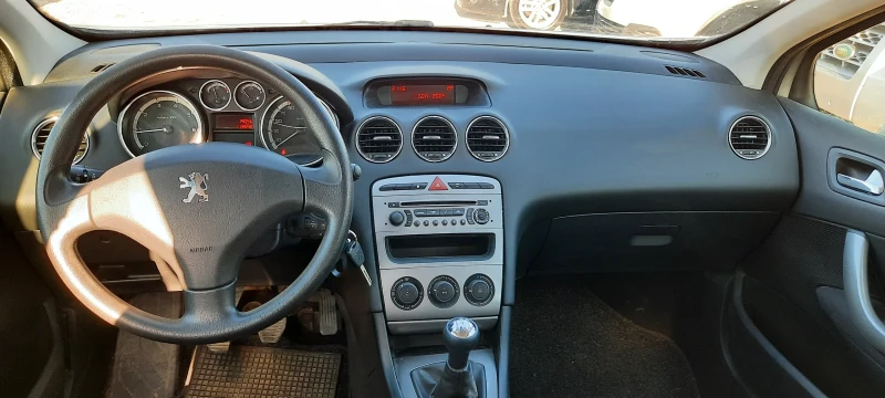 Peugeot 308 113 000км, снимка 10 - Автомобили и джипове - 47727885