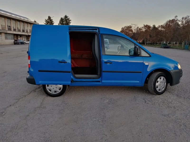 VW Caddy 2.0SDI-70к.с., снимка 8 - Автомобили и джипове - 47882697