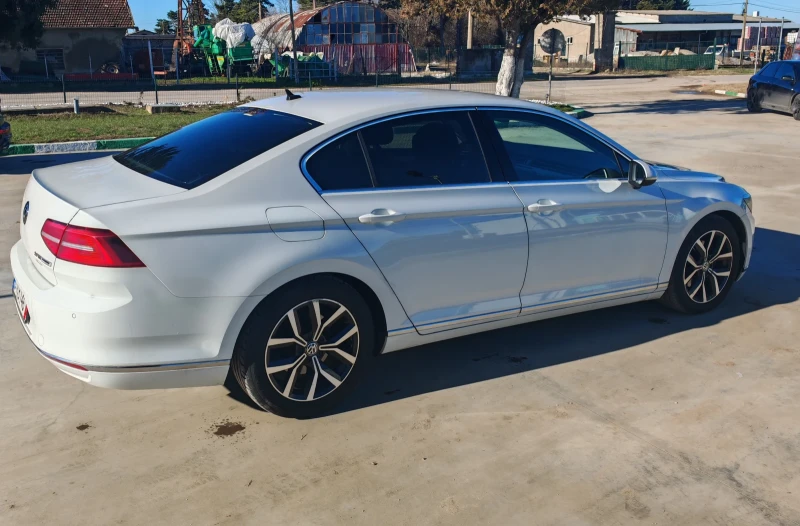 VW Passat 2.0TD? AVTOMAT , снимка 5 - Автомобили и джипове - 48452810