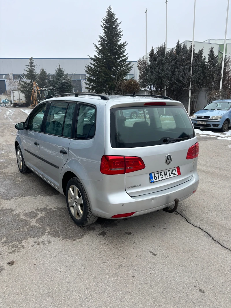 VW Touran, снимка 4 - Автомобили и джипове - 48841148