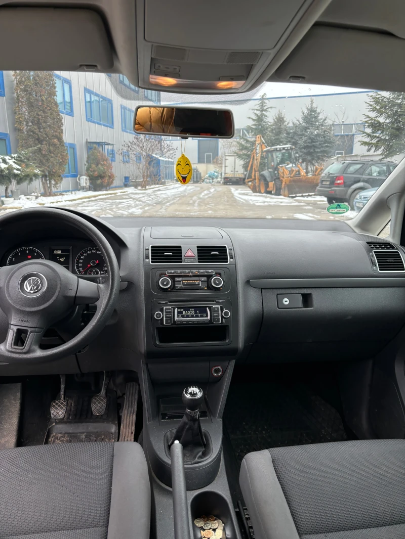 VW Touran, снимка 10 - Автомобили и джипове - 48841148