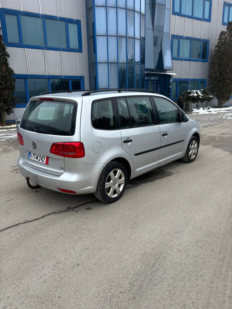 VW Touran, снимка 3 - Автомобили и джипове - 48841148