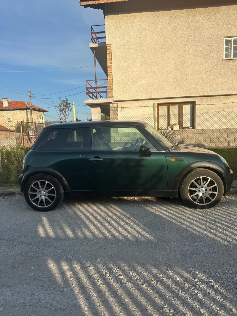 Mini One, снимка 2 - Автомобили и джипове - 51753856