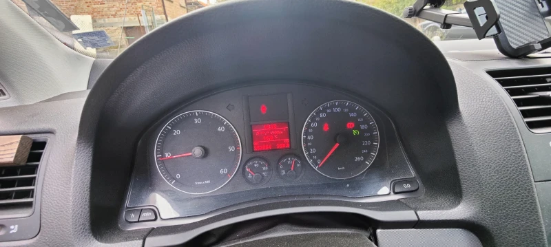 VW Golf 1.9 TDI дизел, регулируемо спортно окачване, снимка 7 - Автомобили и джипове - 52106756