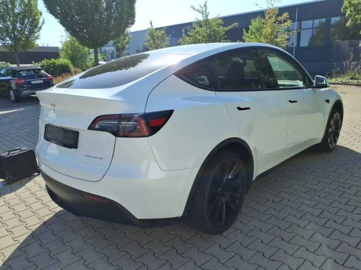Tesla Model Y LONG RANGE/DUAL MOTOR/AWD/ЕВРОПЕЙСКА/ГАРАНЦИЯ, снимка 3 - Автомобили и джипове - 55551856