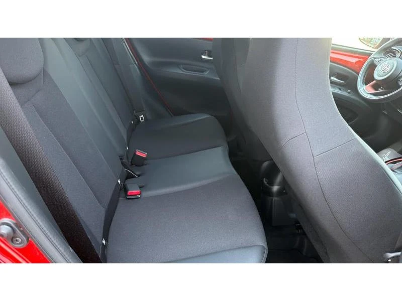 Toyota Aygo X 1.0P CVT COLLECTION, снимка 7 - Автомобили и джипове - 56112852