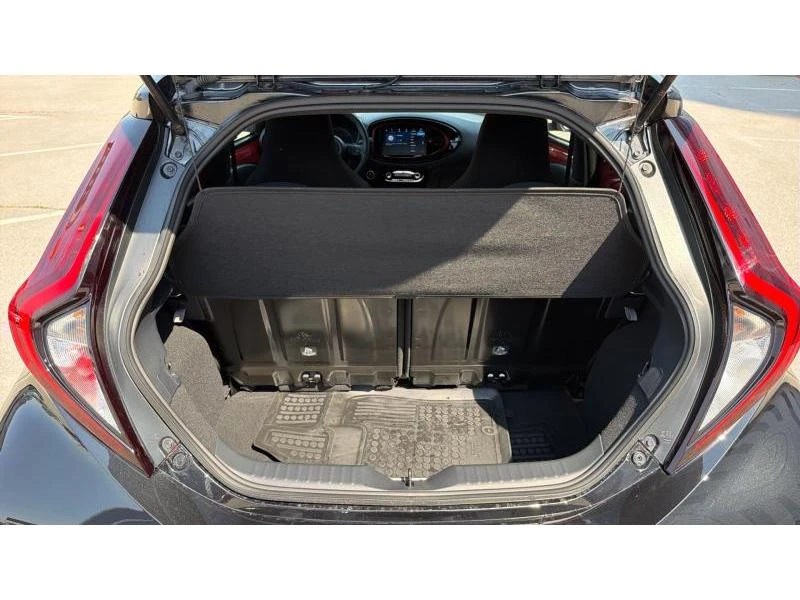 Toyota Aygo X 1.0P CVT COLLECTION, снимка 10 - Автомобили и джипове - 56112852