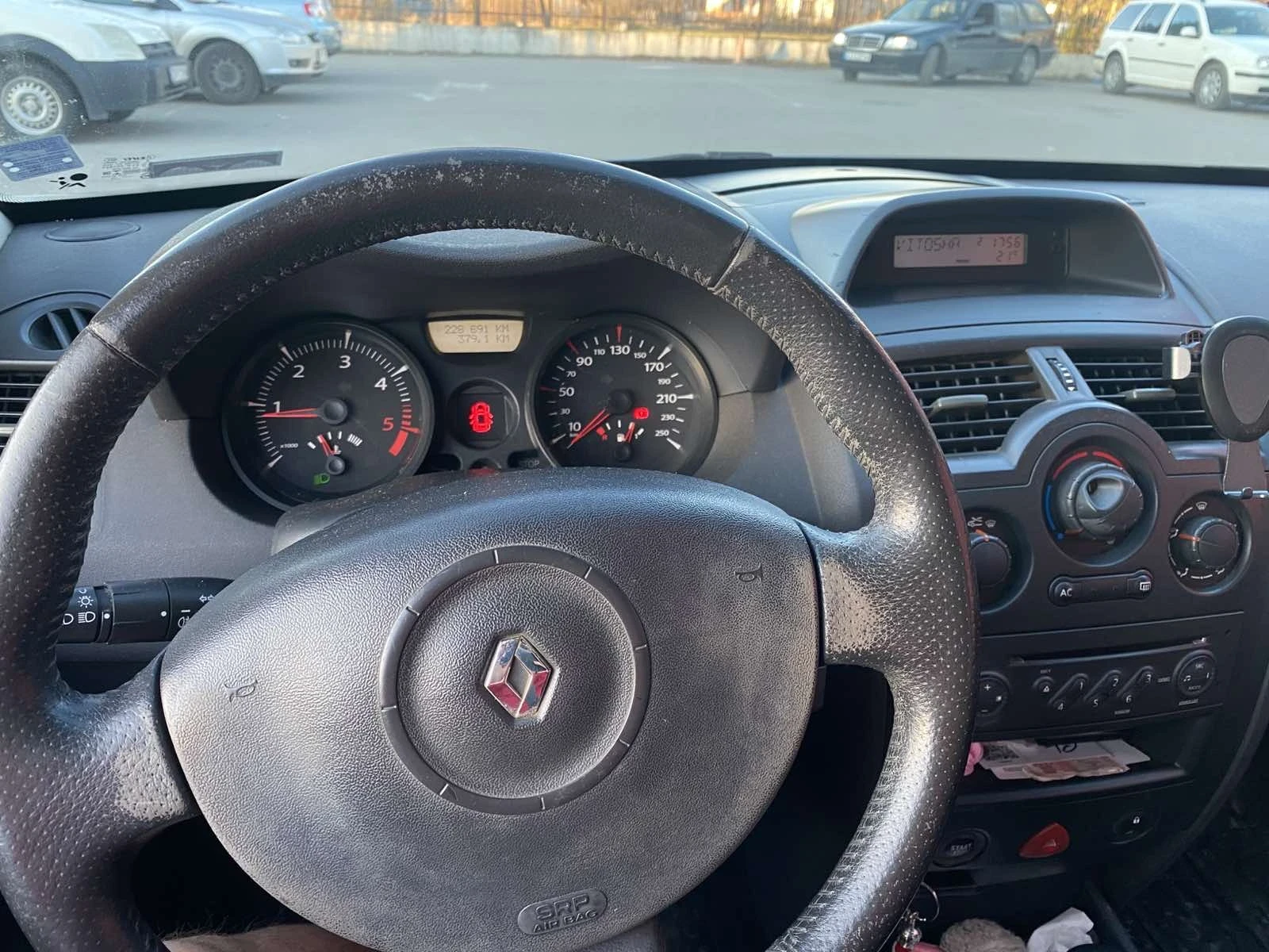 Renault Megane 1.5DCI - изображение 8