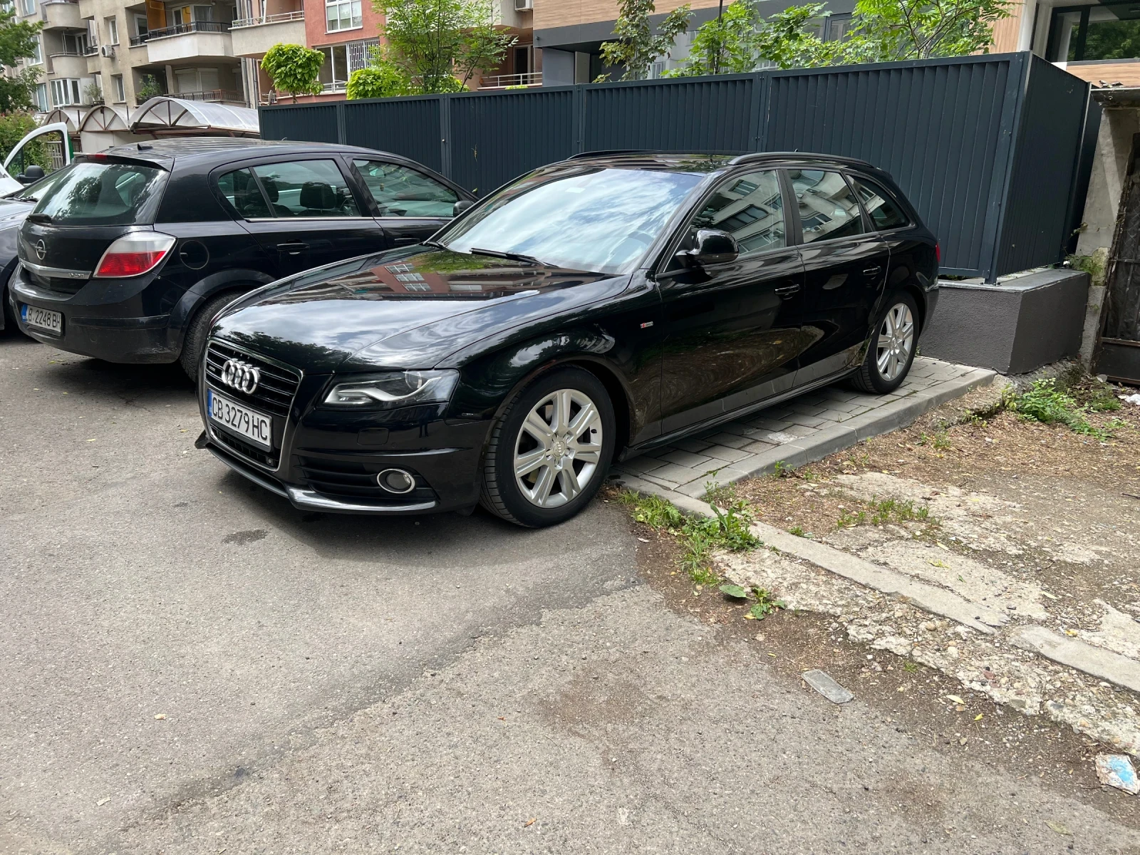 Audi A4 3.2 FSI Quattro S Line+  - изображение 3