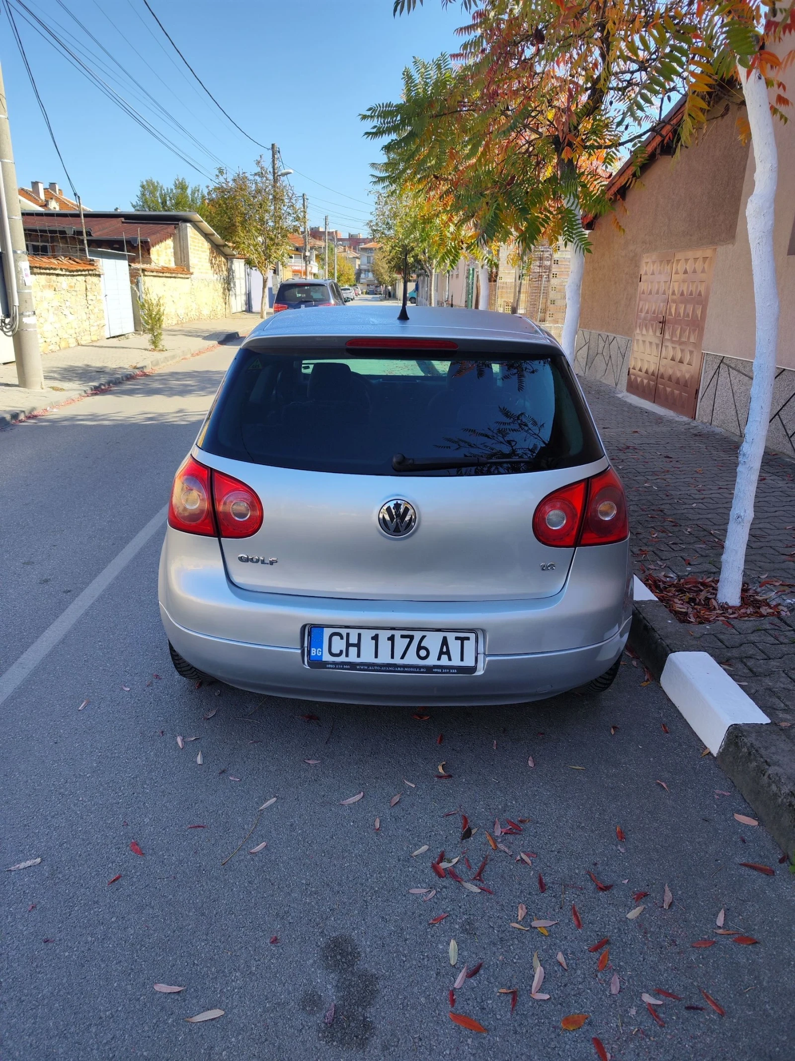 VW Golf Golf 5.  1.6 - изображение 2