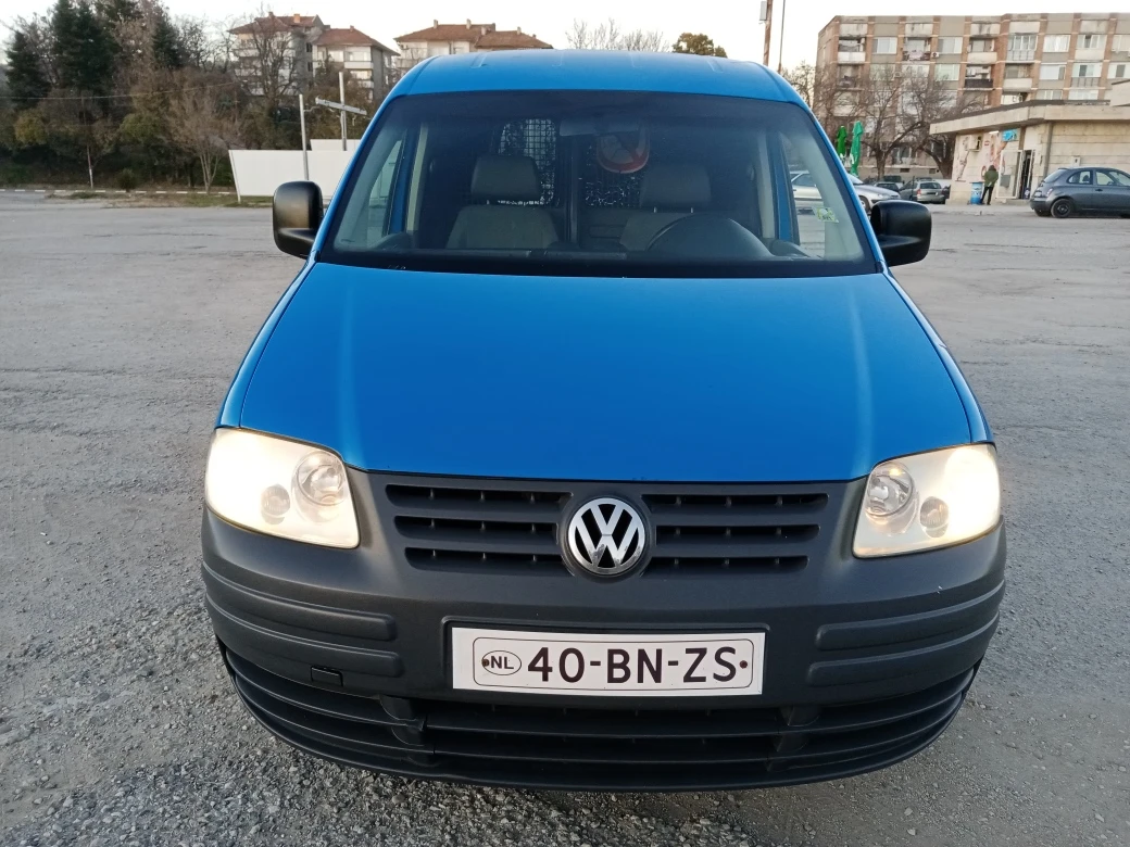 VW Caddy 2.0SDI-70к.с. - изображение 3