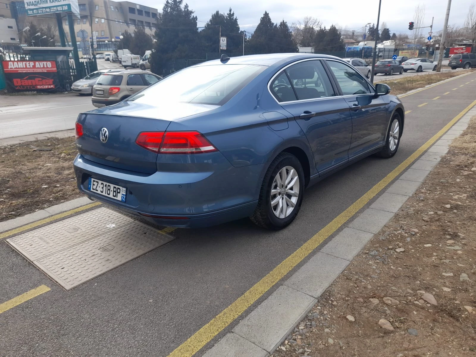 VW Passat FACEIFT-1.6TDI-NAVI-2018-6 | Mobile.bg   14