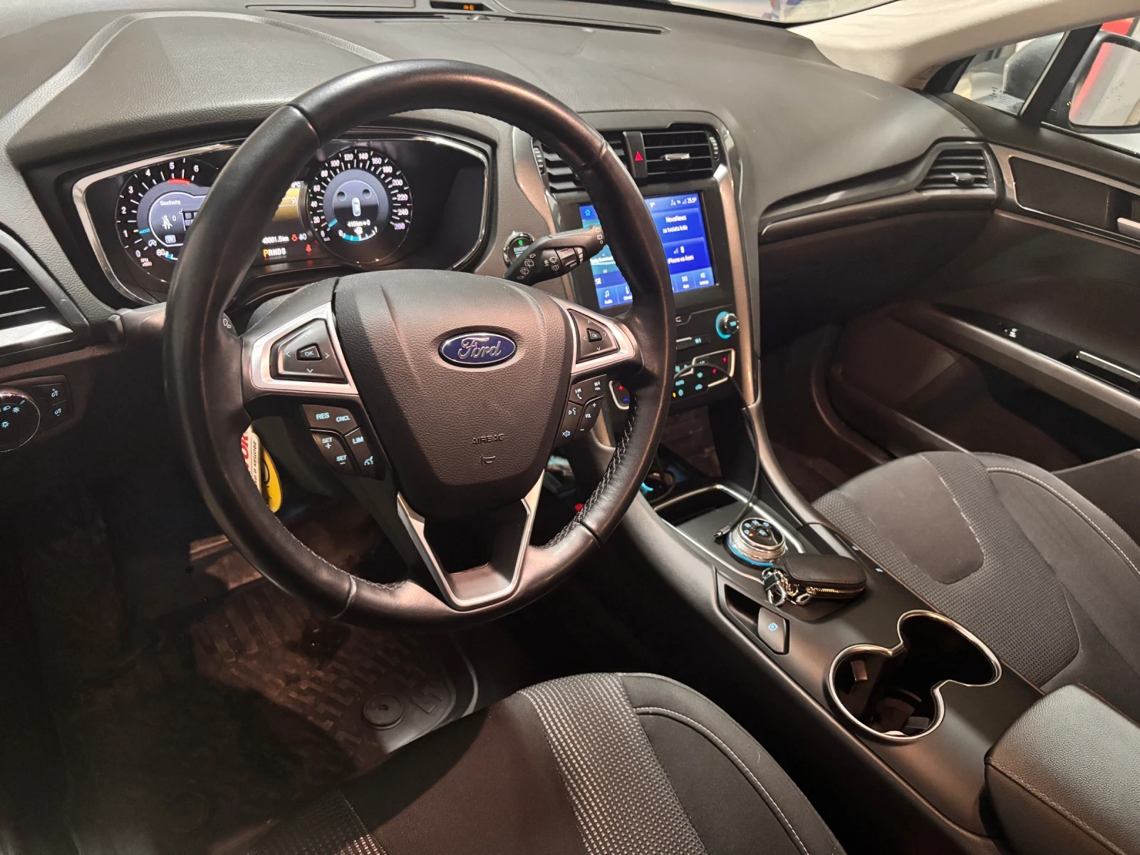 Ford Mondeo  - изображение 10
