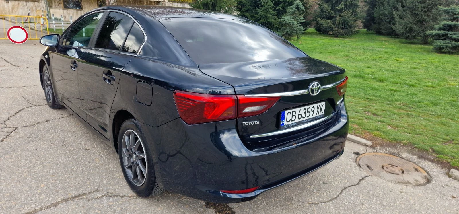 Toyota Avensis 1.8 VVT-i - изображение 4