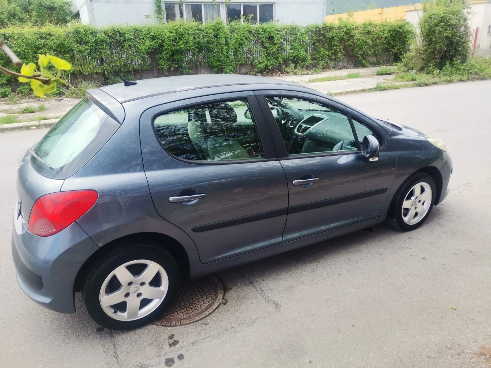 Peugeot 207 1.4i - изображение 7