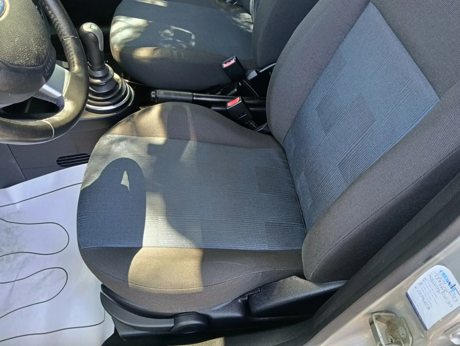 Ford Fiesta 1.25i - изображение 10