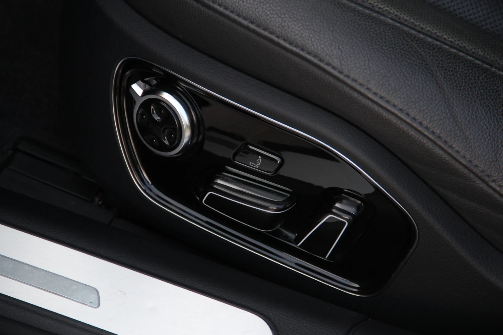 Audi A8 Long 4.0TFSI S8 optic | Mobile.bg   14