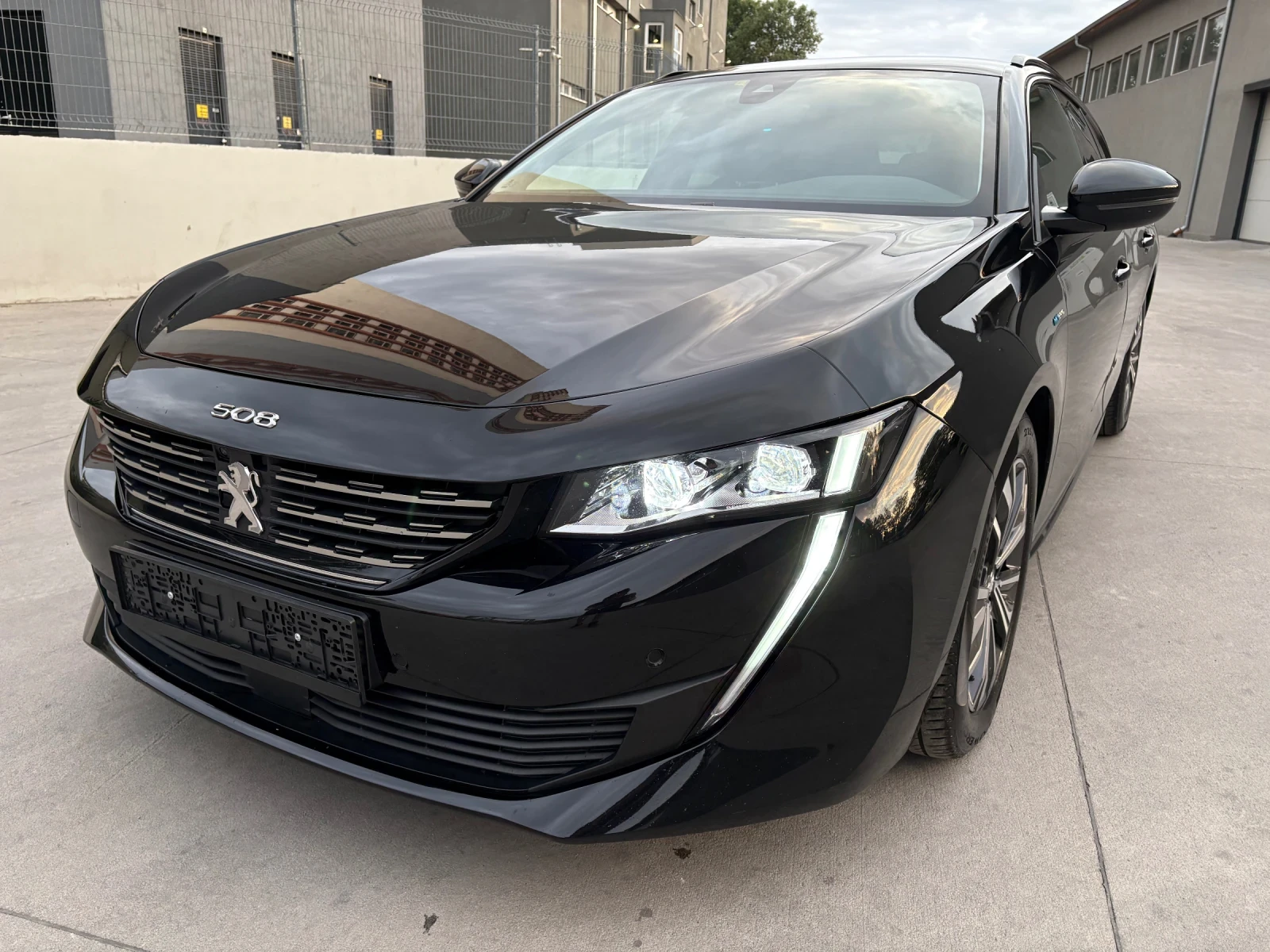 Peugeot 508 Plug in Hybrid 225kc GT Black Line AT8 | Mobile.bg   1