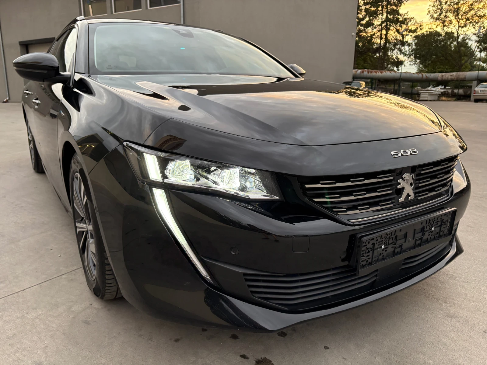 Peugeot 508 Plug in Hybrid 225kc GT Black Line AT8 | Mobile.bg   11