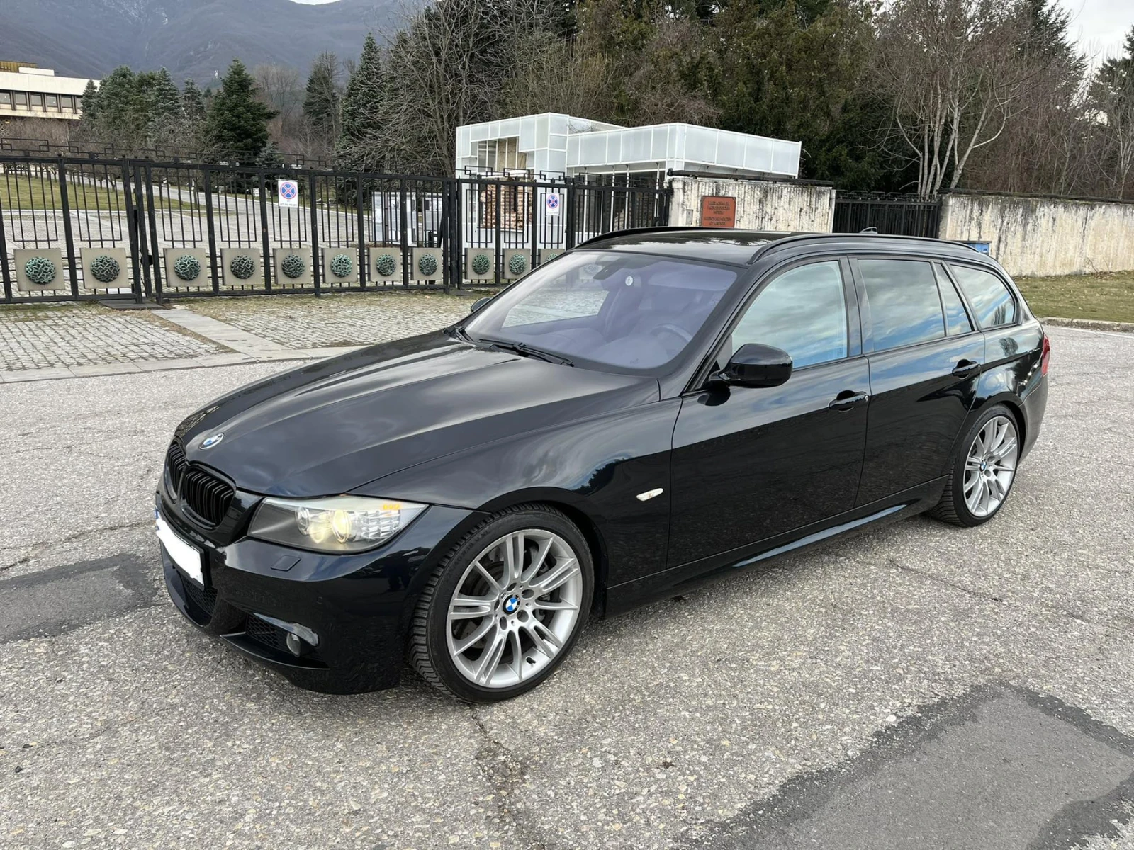 BMW 335 335d | Mobile.bg   1
